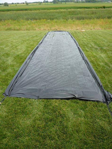 Even better: MAKE YOUR OWN SLIP AND SLIDE. | 33 DIY Ways To Have The Best Summer Ever Best Slip And Slide, Giant Slip And Slide, Homemade Slip And Slide, Natural Playscapes, Diy Frühling, Slip N Slide, Fun Outdoor Games, Diy Water, Trampolines