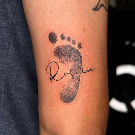 Baby Footprint Tattoo Baby Hand Tattoo, Baby Tattoo For Dads, Footprint Tattoo Ideas, Baby Footprint Tattoo, Really Bad Tattoos, Secret Tattoo, Baby Tattoo Designs, Tiny Miracles