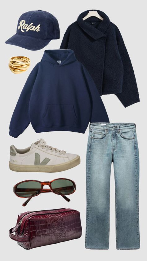 #modeloffduty #navyaesthetic #baseballcap #goldjewellery #veja #streetstyle #90sstyle #90ssunglasses 90s Sunglasses, Winter Inspo, London Outfit, Outfit Collage, Best Soap, Models Off Duty, City Girl, Outfit Set, Fitness Inspo