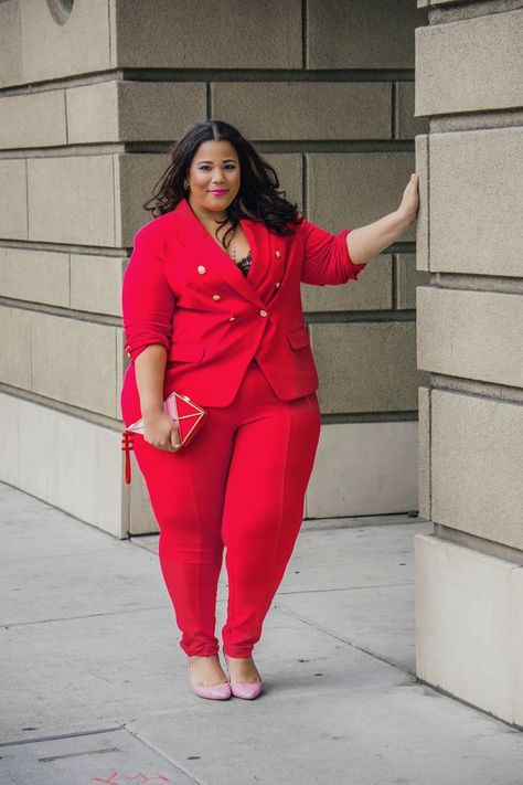 Jacket - HSN, Red Pants - HSN, Clutch - eBay, Shoe - Shoes of Prey Photography Credit: Jesse Campbell Photography Plus Size Street Style, Garner Style, Plus Size Clothing Stores, Plus Size Tips, Girl Guide, Plus Size Suits, Look Plus Size, Wedding Dress With Pockets, Red Suit