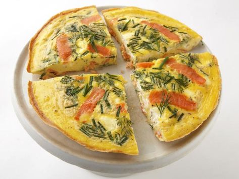 Salmon Frittata, Smoked Salmon And Cream Cheese, Smoked Salmon Frittata, Salmon And Cream Cheese, Smoked Salmon Cream Cheese, Salmon Cream Cheese, Smoked Salmon Recipes, Frittata Recipe, Cheese Frittata