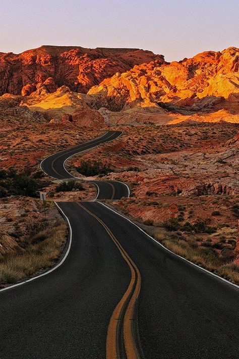 Friday Inspiration, Beautiful Roads, Scenic Roads, Valley Of Fire, Road Trip Usa, Route 66, Nature Travel, The Desert, Beautiful World