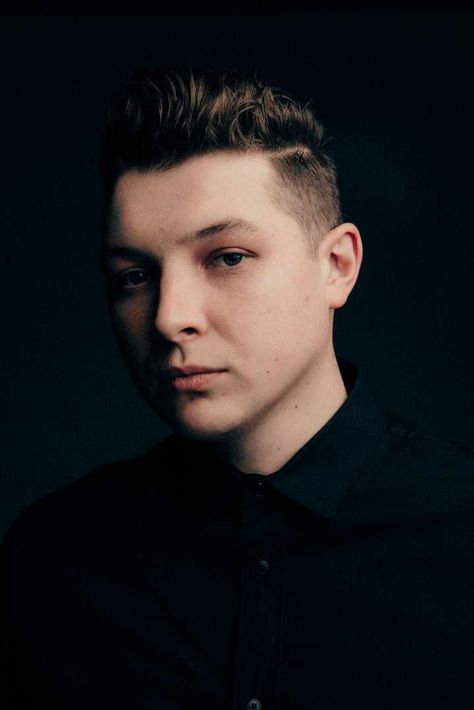 John Newman 2018 John Newman, Love Me Again, Calvin Harris, Universal Music Group, Portrait Photo, Hawaiian Shirt, Celebrities Male, Singer Songwriter, Celebrity Crush