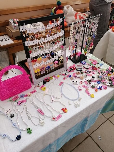 Craft Fair Vendor, Handmade Jewelry Display, Jewelry Booth, Craft Market Display, Bracelet Stand, Craft Booth Displays, Preppy Jewelry, Diy Jewelry Display, Business On Instagram