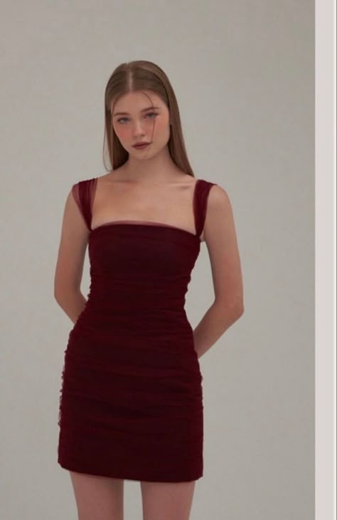 Red Dresses Simple, Cocktail Dress Aesthetic, Virgo Rising Style, Grad Dresses College, Red Short Prom Dresses, Small Red Dress, Red Graduation Dress, Winter Dance Dresses, Cherry Red Dress