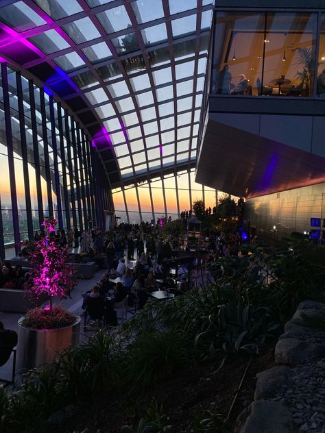 Sky Garden Aesthetic, Sky Garden London, Public Space Design, London Baby, London Aesthetic, Winter 23, Sky Garden, Inspiration Photos, London Life