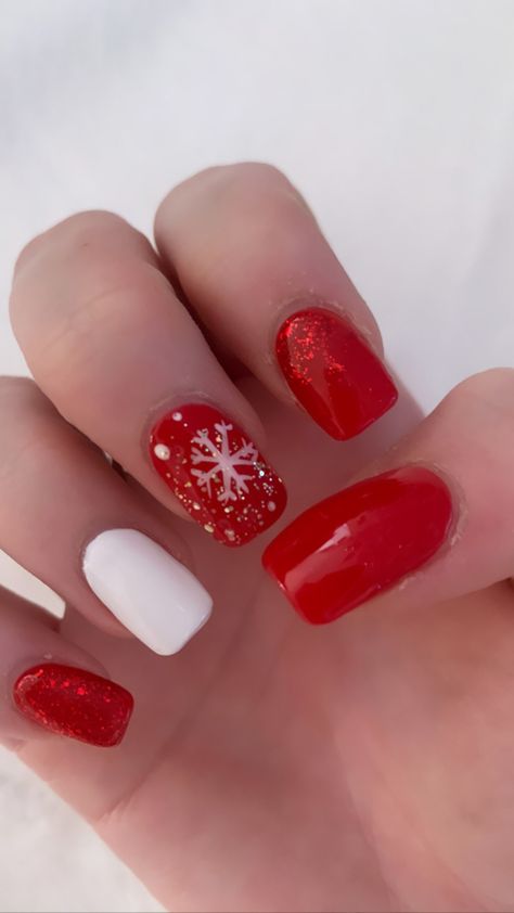 Crismas Nails Idea, Xmas Nails For Kids, Crismas Nails Simple, Nail Art Crismas, Crismas Nails Art, Christmas Themed Nails, Nail Inspired, Bad Nails, Nail Art For Kids