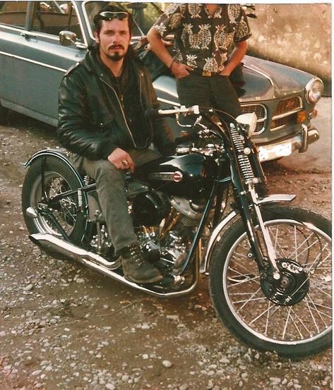 Old School Biker Style, 90s Biker Aesthetic, Biker Moodboard, Alexander Aesthetic, Biker Outfit Men, Concrete Cowboy, Mc Aesthetic, Old School Biker, Mens Biker Style