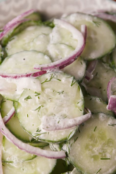 Tiktok Cucumber, Cucumber Salad Recipes, Noodle Kugel Recipe, Beer Cheese Recipe, Beer Cheese Dip Recipe, Potato Kugel, Easy Cucumber Salad, Schnitzel Recipes, Recipes Tiktok