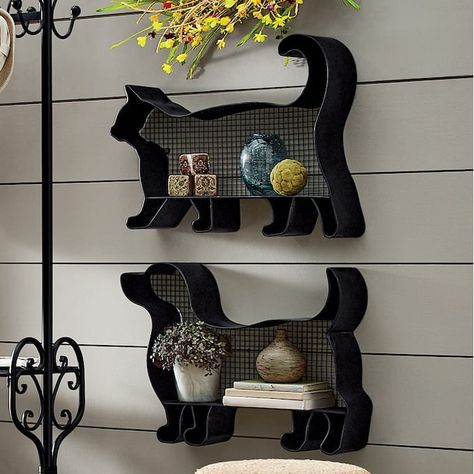 Pet Shop Display Ideas, Veterinary Decor, Pet Decorations, Grooming Salon Decor, Pet Decor, Dog Bedroom Decor, Pet Store Display, Vet Office Decor, Dog Room Design