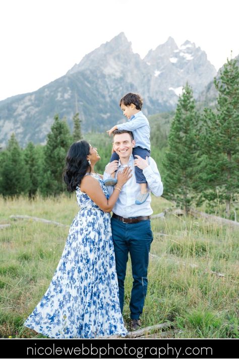 This beautiful family was so fun to shoot! Their photos turned out so lovely  in the early evening light. With the stunning Tetons in the background and the beautiful blue color palette they chose, this shoot is full of ideas for family poses to ask your photographer for! Family Photos Blue And White, Blue And White Outfits, National Park Photography, Family Photo Colors, Shoot Poses, Fall Family Photo Outfits, National Parks Photography, Outdoor Family Photos, Family Photo Shoot