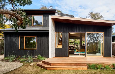 Warehouse Renovation, Dulux Natural White, Working Farm, Top Architects, Most Beautiful Gardens, Beach Shack, Australian Architecture, Exterior Cladding, Coastal Home