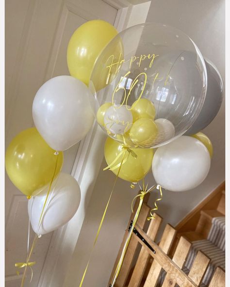 Light Yellow Balloons, 21st Birthday Party Themes, Yellow Party Decorations, Beautiful Balloons, Yellow Party, Yellow Birthday, Clear Balloons, Yellow Balloons, Yellow Theme