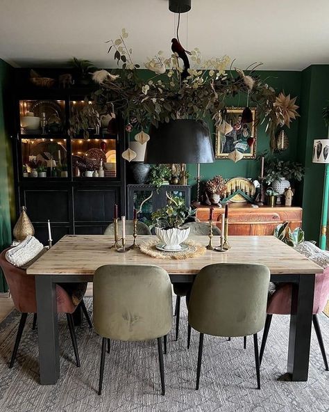 Grunge Dining Room, Bohemian Dining Room, Modern Rustic Living Room, Green Dining Room, Bachelor Pad, Rustic Living Room, Modern Rustic, Modern Living Room, Dining Room