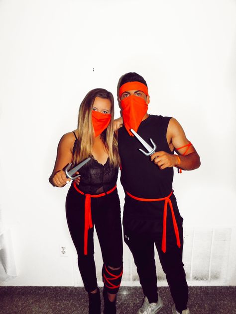 Ninja Men Costume, Couple Halloween Costume, Costume Couple, Costume Inspo, Halloween Vibes, Halloween Inspo, Couple Halloween, Halloween Stuff, Couple Halloween Costumes