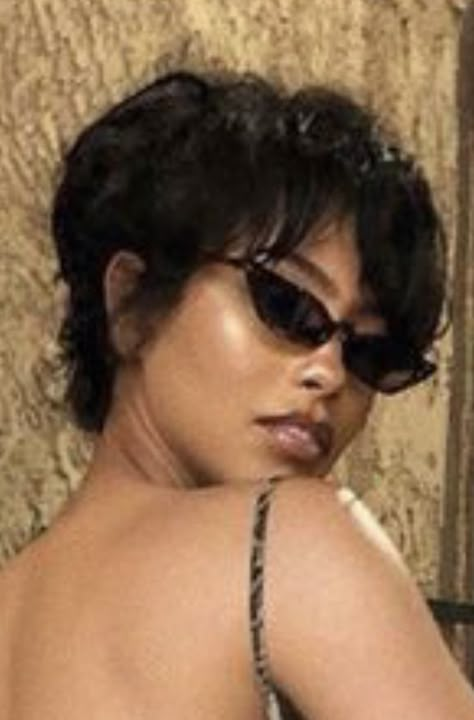 Shaggy Short Hair Black Women, Fun Hairstyles Black Women, Long Pixie Black Women, Short Mullet Black Women, Nia Long Short Hair, Feminine Pixie Haircut Fine Hair, Ladies Short Hair, Hair For Beginners, Pixie Haircut Fine