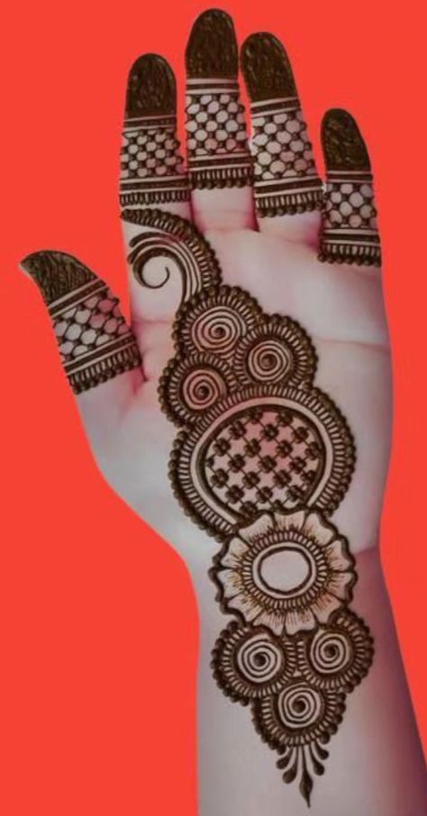 Mehndi ✨Heena ✨ Mehendi Designs For Simple, Latest Simple Mehndi Designs Front Hand, Hina Mehndi Design, Arebian Mehandi Designs, Mehndi Designs Drawing, Mehandhi Designs Simple Modern, Simpal Mehandi Designs, Mehndi Simple Designs, Simple Design Mehndi