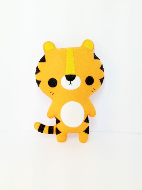 Sewed Animals, Felt Tiger, Kawaii Tiger, Felt Plushies, Diy Felt Animals, Kawaii Felt, Plushies Diy, Sewing Soft Toys, Tiger Crafts