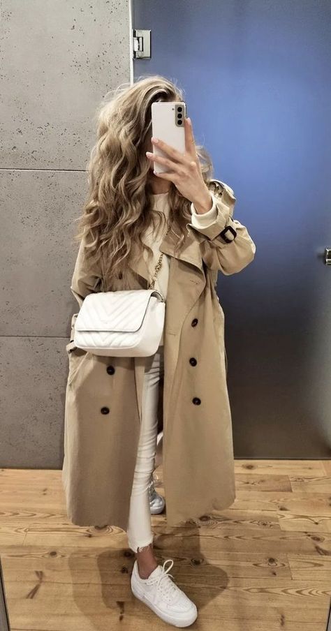 Look Rich And Classy, Rich And Classy, Look Rich, Trench Coat Outfit, How To Look Rich, Mode Casual, Casual Chic Outfit, Fashion Mistakes, Coat Outfits