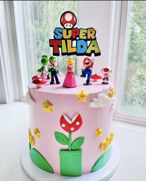 Super Mario Birthday Party Cake Princess Peach, Princess Peach Cupcake Cake, Girly Mario Birthday, Peaches Cake Mario, Peaches Birthday Cake, Princess Peaches Cake, Princess Peach Birthday Party Cake, Girl Mario Birthday Party, Mario And Princess Peach Cake