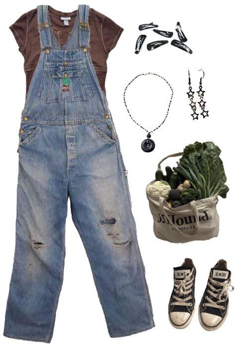 Farm Outfit Summer, Farmer Clothes, Hunger Games Fashion, Farmers Market Outfit, Market Outfit, Farmer Outfit, Casual Cottagecore, Fashion Motivation, Farm Clothes