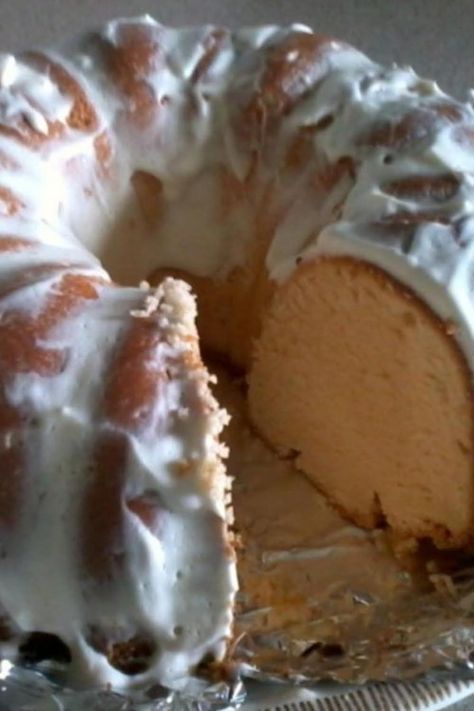 Orange Crush Pound Cake Orange Crush Cake, Orange Pound Cake, Dessert Recipies, Pound Cake Recipe, Cake Photo, Just A Pinch, Cookie Bar Recipes, Orange Cake, Pound Cake Recipes