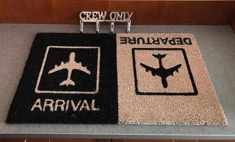 Cadeautjes Van Mezelf Voor Mezelf 😎 Cool Doormats, Sleep Easy, Mail Carrier, Small Talk, Home Hardware, Welcome Mats, 404 Page Not Found, Bored Panda, Just Go