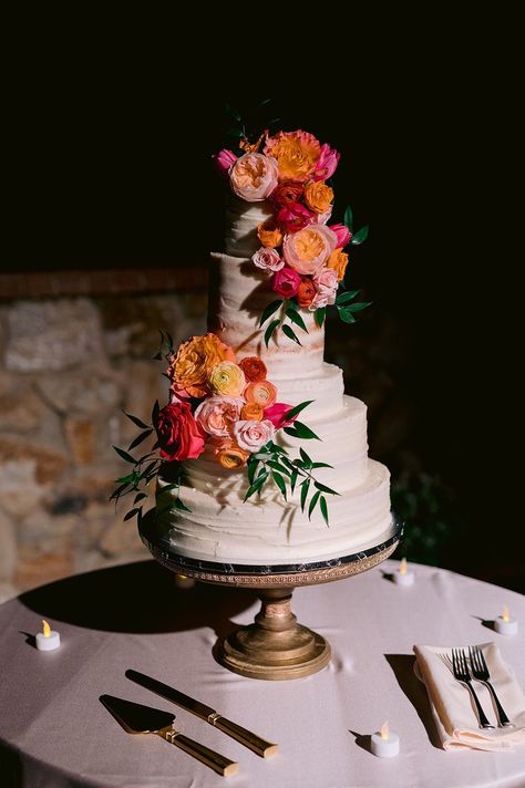 Flower Wedding Cake, South Africa Wedding, Wedding In Florida, Great Comet Of 1812, Sunset Color, Wedding Unique, Wedding Cakes With Flowers, Texturizer On Natural Hair, Sunset Wedding