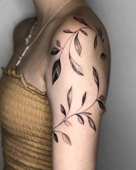 Detailed Leaf Tattoo, Black Ivy Tattoo, Wrap Arm Tattoos For Women, Ivy Tattoo Design, Willow Leaf Tattoo, Pothos Tattoo, Tattoos With Meaning Unique, Botanical Sleeve, Arm Wrap Tattoo