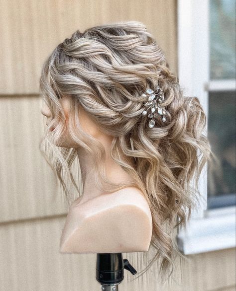 Bride Side Updo Hairstyles, Waterfall Updo Wedding, Low Loose Wedding Hair, Bridal Hair With Extensions Updo, Wedding Updos For Long Hair Blonde, Wedding Updo Boho, Bride Hair Color Ideas, Front View Wedding Hair Up Dos, Bride Hair For Open Back Dress