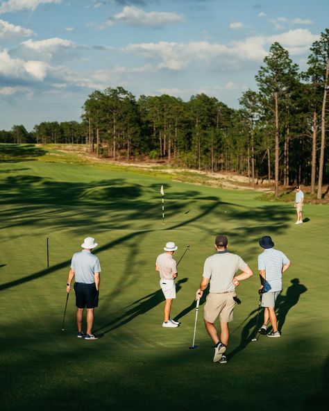 Take me back to @pinehurstresort No. 10 stat. As good of a golfing ball experience as imaginable in the south. @doakgolf @mosergolf and team did an exceptional job repurposing the land formally known as The Pit. The place is fun, adventurous, super quiet, relaxing, and a good test of golf. Book your round now, thank me later. We had a blast playing as an 8-some for a @restoration_club meetup on Tuesday of US Open week. A top golf memory! Luxury Golf Course, Golf Course Aesthetic, Golfing Aesthetic, Golf Friends, Golf Aesthetic, Us Open Golf, City Golf, Golf Pictures, Golf Photography