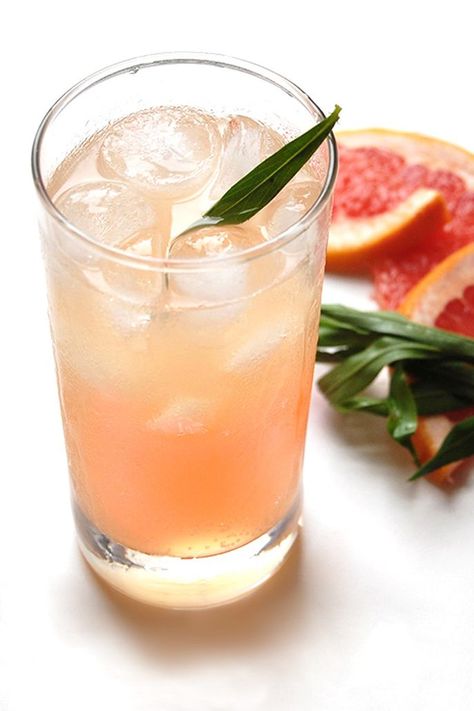 The Charleston Fizz (Gin, St. Germain, Grapefruit, Tarragon Cocktail) Recipe | Saveur Gin Lemonade, Grapefruit Cocktail Recipes, Greyhound Cocktail, Grapefruit Cocktail, Brunch Cocktails, Grapefruit Juice, Tonic Water, Vodka Cocktails, Gin Cocktails