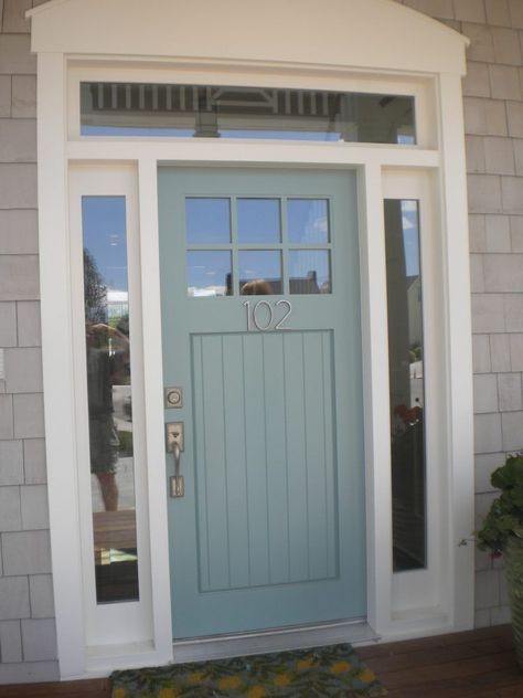 Cape cod house #Cape cod style house ... Exterior Front Door Colors, Exterior Door Colors, House Contemporary, Best Front Doors, Trendy Door, Blue Front Door, Door Colors, Farmhouse Front Door, Modern Front Door