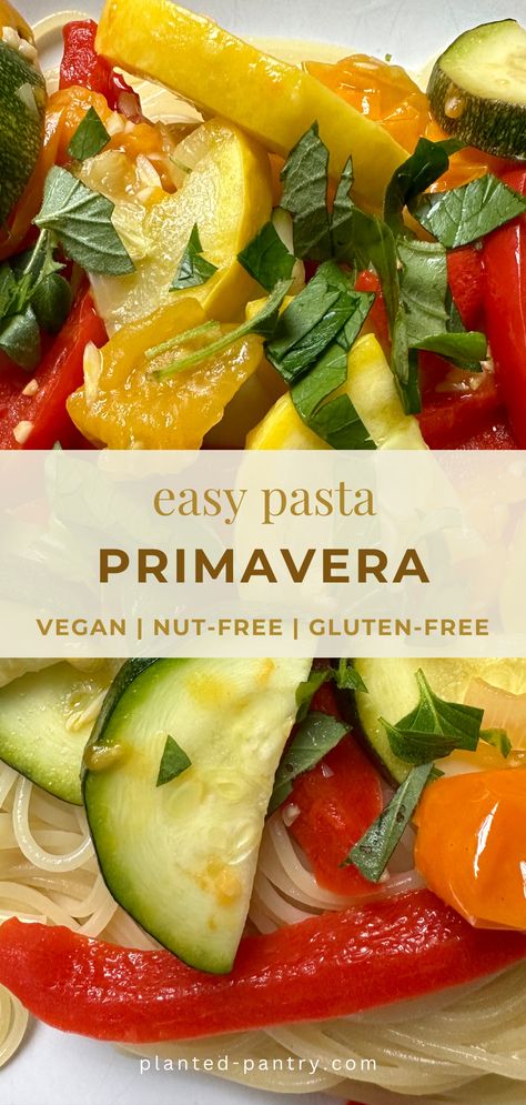 Quick yet so flavorful, this Easy Pasta Primavera combines colorful veggies, al dente pasta, and a delicious dairy-free sauce. Primavera Sauce, Dairy Free Pasta Primavera, Vegetarian Pasta Primavera, Mac And Cheese Primavera, Pasta Primavera Vegan, Aip Pasta, Pasta Primavera Recipes, Creamy Pasta Primavera With Chicken, Vegan Pasta Primavera