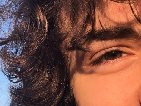 #pretty #prettyboy #soft #warm #curlyhair #curly #brown #browneyes #eye #eyes #sunny #blue #photography Snufkin Aesthetic, Antagonist Aesthetic, Jones Aesthetic, Tori Vega, Hazel Levesque, Miguel Diaz, Piper Mclean, Jason Grace, Perks Of Being A Wallflower