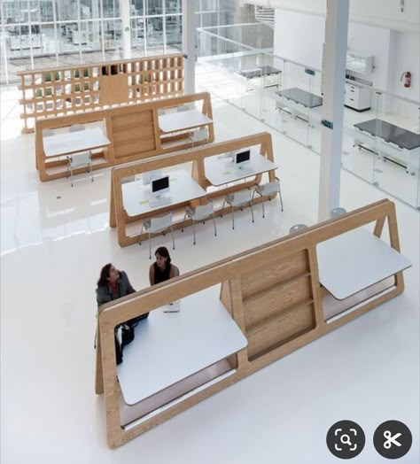 Co Working Space, Open Office, Workplace Design, Office Workspace, Library Design, Working Space, Work Spaces, Design Del Prodotto, Learning Spaces