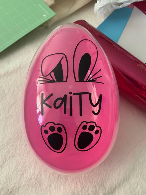 8” plastic egg with personalization Easter Cricut Ideas, Silhouette Cameo Projects Vinyl, Easter Cricut, Easter 2024, Basket Diy, Kids Easter Basket, Plastic Easter Eggs, Personalized Easter Basket, Easter Stuff