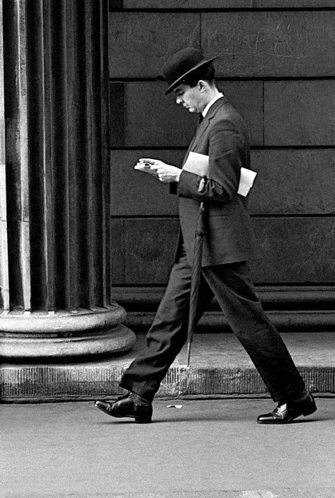 Frank Horvat, Bank Of England, Victorian London, Famous Photographers, Old London, London City, Photojournalism, London England, Newspaper