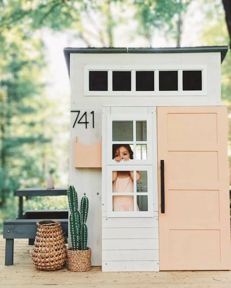 Outdoor Playhouse Makeover, Kidkraft Playhouse Makeover, Playhouse Decor, Modern Playhouse, Outdoor Reading Nooks, Playhouse Makeover, Playhouse Ideas, Garden Playhouse, Outdoor Playhouse