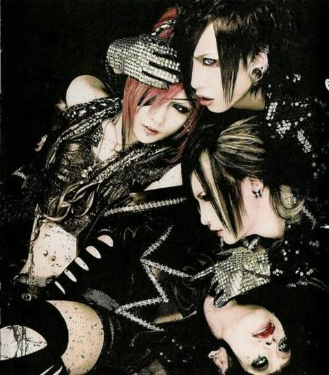 Visual Kei Fashion, Kei Visual, Gravity Fall, Kei Fashion, The Cardigans, Dir En Grey, Afro Punk, Emo Scene, Band Posters