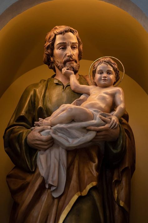 Saint Joseph Art, St Jose, God 1st, Blessed Mother Statue, Catholic Wallpaper, Jesus Cartoon, Faith Church, Jesus Mary And Joseph, Sao Jose