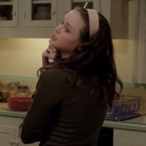 Rory Gilmore, Gilmore Girls, A Woman, Hair