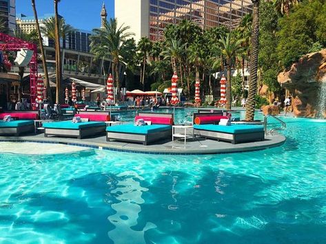 Best Pools in Las Vegas | Lazy River and Wave Pools - Top Pools [2019] Best Pools In Vegas, Best Las Vegas Hotels, Best Pools, Lazy River Pool, Las Vegas Pool, Flamingo Las Vegas, Vegas Pools, Flamingo Hotel, Vegas Pool Party