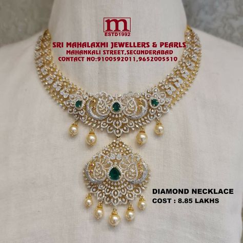 Celebrite Everlasting Feeling s Of Love With This Exquisite Diamond Necklace With Stone Changeable. Handcrafted Diamond VVS E-F COLOR WITH IGI CERTIFIED ROUND BRILLIANT CUT DIAMOND. Visit Our SHOWROOM FOR FULL RANGE OF WEDDING COLLECTION AT WHOLESALE PRICES PLEASE CALL US FOR WHATSAPP VIDEO call no.9100592011, 9652005510 www.srimahalaxmijewellers.in #SriMahalaxmiJewellers #MahalaxmiJewellers #Diamond #diamondnecklace #necklace #partywear #bridalwear #bridaljewellery #southindianjewellery Exquisite Diamond Necklace, Diamond Haram, Whatsapp Video Call, Diamond Necklace Indian, Necklace With Stone, Handmade Gold Necklace, Diamond Bracelet Design, Diamond Jewelry Set, Diamond Earrings Design