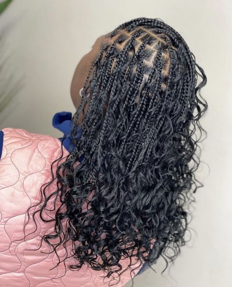 Flex Rod Curls, Shoulder Length Goddess Braids, Rod Curls, Bob Braids Hairstyles, Short Box Braids Hairstyles, Short Box Braids, Box Braids Hairstyles For Black Women, Braids Hairstyles Pictures, Cute Box Braids Hairstyles