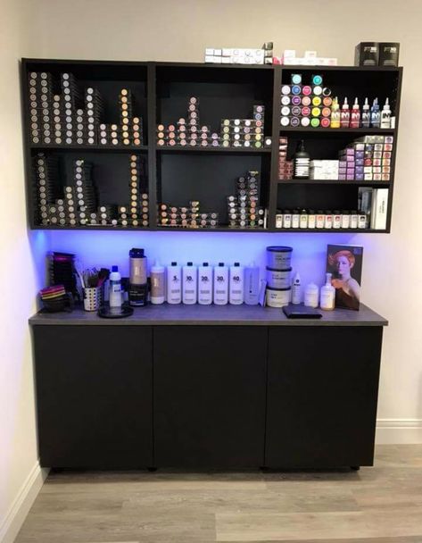 Diy color bar Salon Backbar Organization, Hair Salon Furniture Ideas, Colorful Hair Salon Decor, Color Station Hair Salon, Upscale Hair Salon, Salon Color Room Ideas, At Home Hair Salon Ideas, Hair Salon Suite Ideas, Salon Suite Interior Design