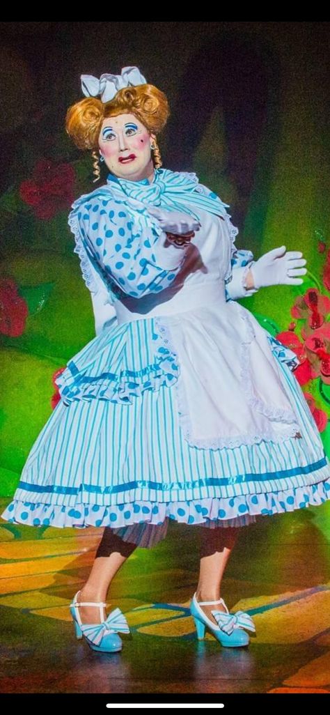 Pantomime Dame Costume, Panto Costumes, Pantomime Costumes, Panto Dame, Pantomime Dame, Cartoon Makeup, Jack And The Beanstalk, Pantomime, Hair Dresser