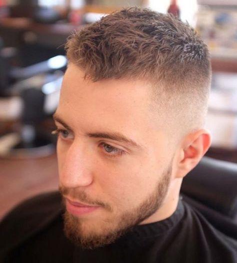 Balding Mens Hairstyles, Popular Short Haircuts, Crop Haircut, Popular Short Hairstyles, Girls Short Haircuts, Men's Short Hair, Men Haircut Styles, Cool Hairstyles For Men, Mens Haircuts Fade