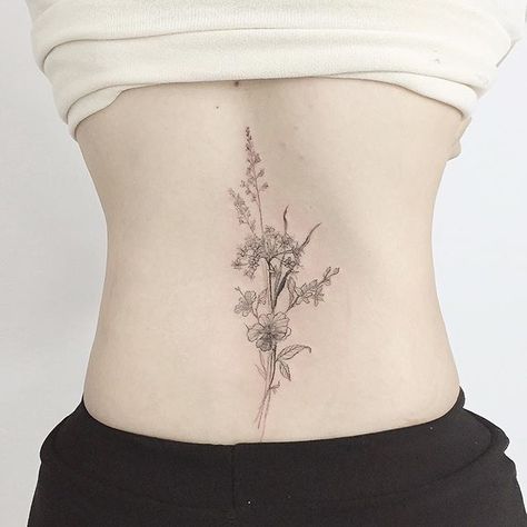 Tattoo Artist: @tattooist_flower Back Tattoo Women Spine, Flower Spine Tattoos, Phoenix Tattoos, Flower Tattoo Back, Shape Tattoo, Intricate Tattoo, Spine Tattoos For Women, Detailed Tattoo, Spine Tattoo