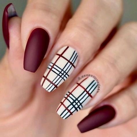 Burberry Nails, Almond Acrylic, Yellow Nail Art, Unghie Sfumate, Coffin Nails Matte, Fall Nail Art Designs, Cute Nails For Fall, Plaid Nails, Nail Design Inspiration